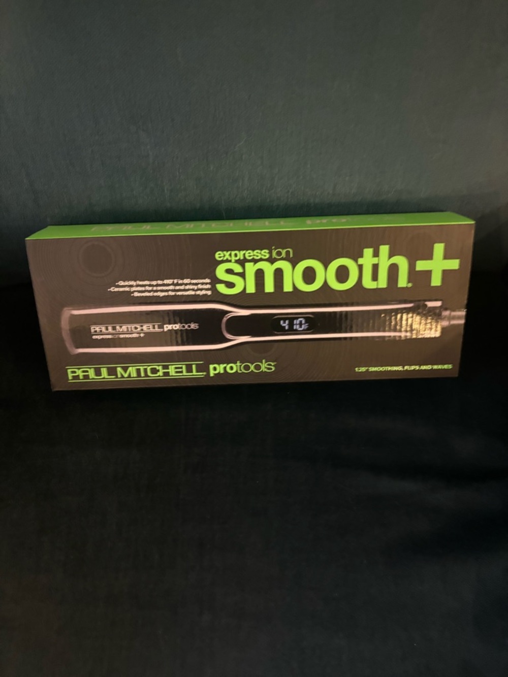 Paul Mitchell Protools Smooth+ Flat Iron Box - Black & Green
